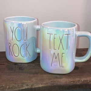 📲 NIB - Rae Dunn - TEXT ME - YOU ROCK Light Blue Luster Coffee Tea Mug Set 💗🌸